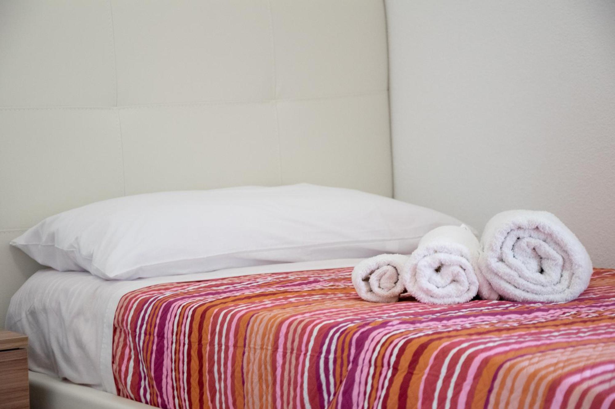 Budget Beds Alguer Exterior foto