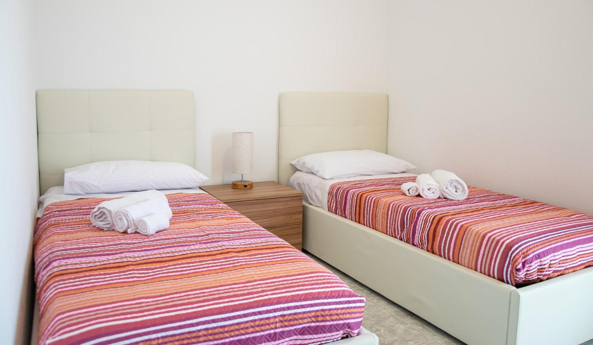 Budget Beds Alguer Exterior foto